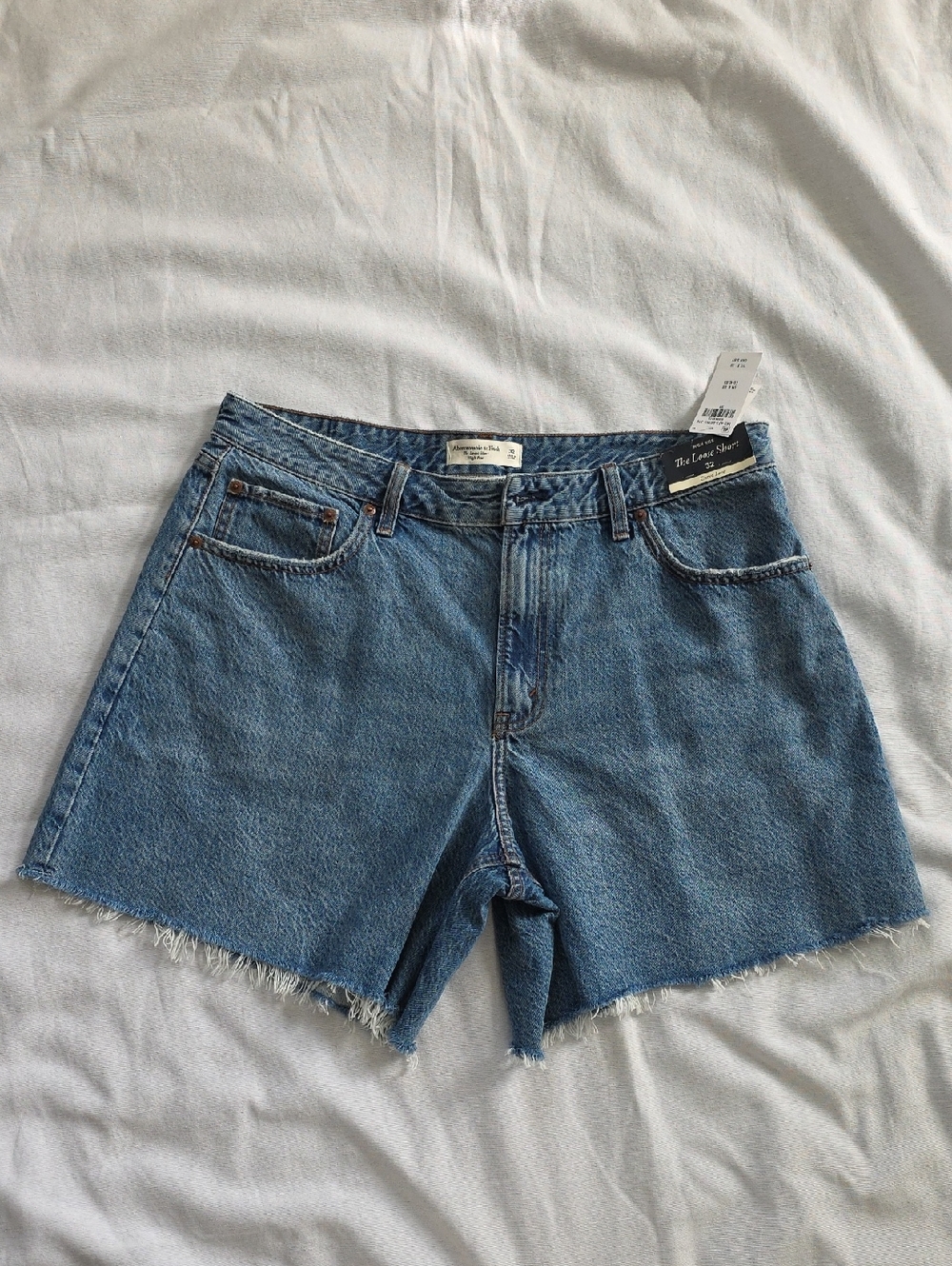 Abercrombie & Fitch, The Loose Shorts, High Rise, Curve LoveSize 32, NWT